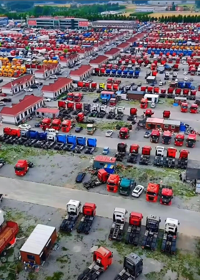 Second-hand tractor truck Second-hand tractor truck